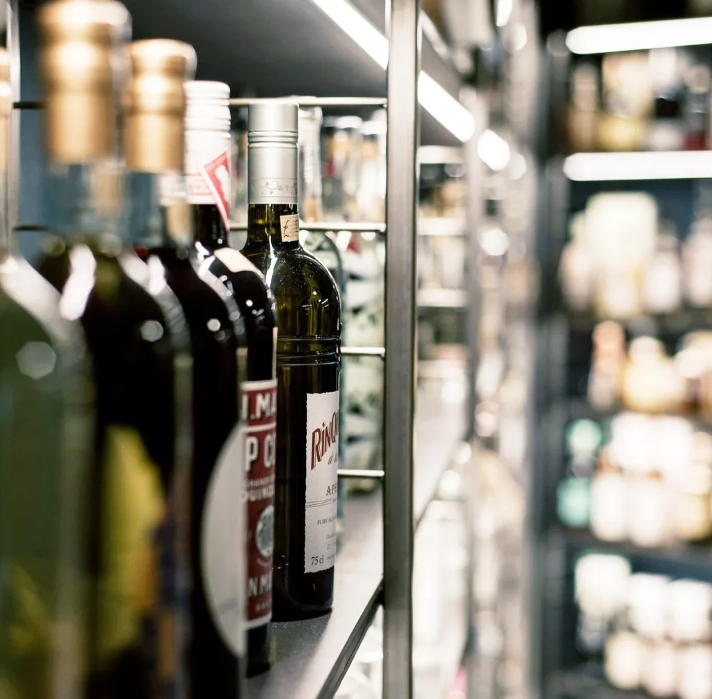 wydzielone stoisko, alkohol